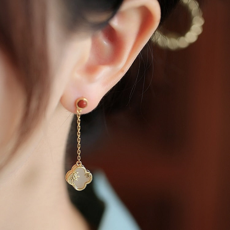 Elegant Gold Earring for Every Occasion