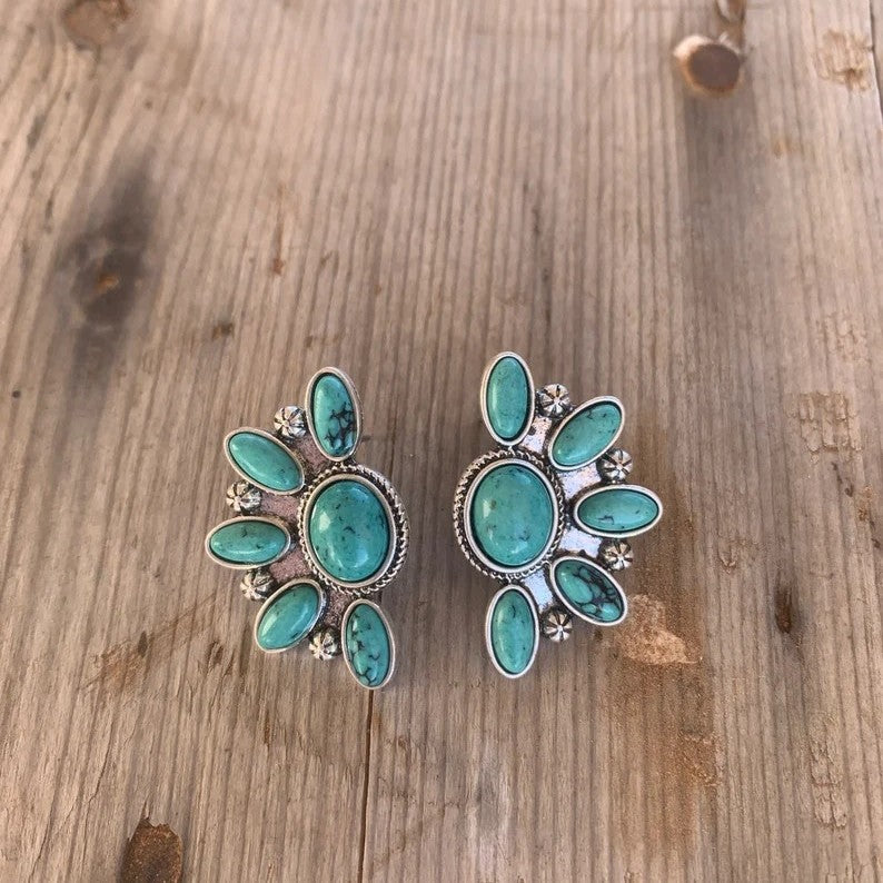 Elegant Earring for Every Occasion