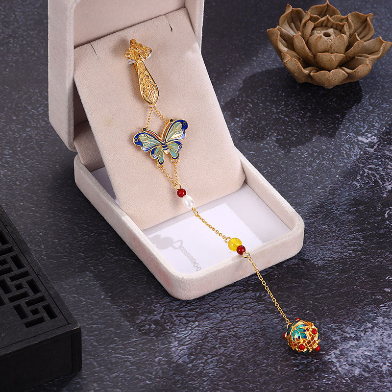Charming Pendant for Any Occasion