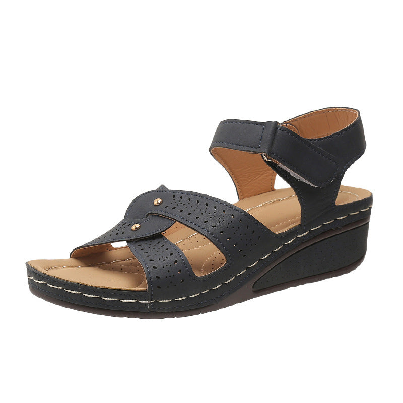 Chic Orthopedic Sandals with Unique Design