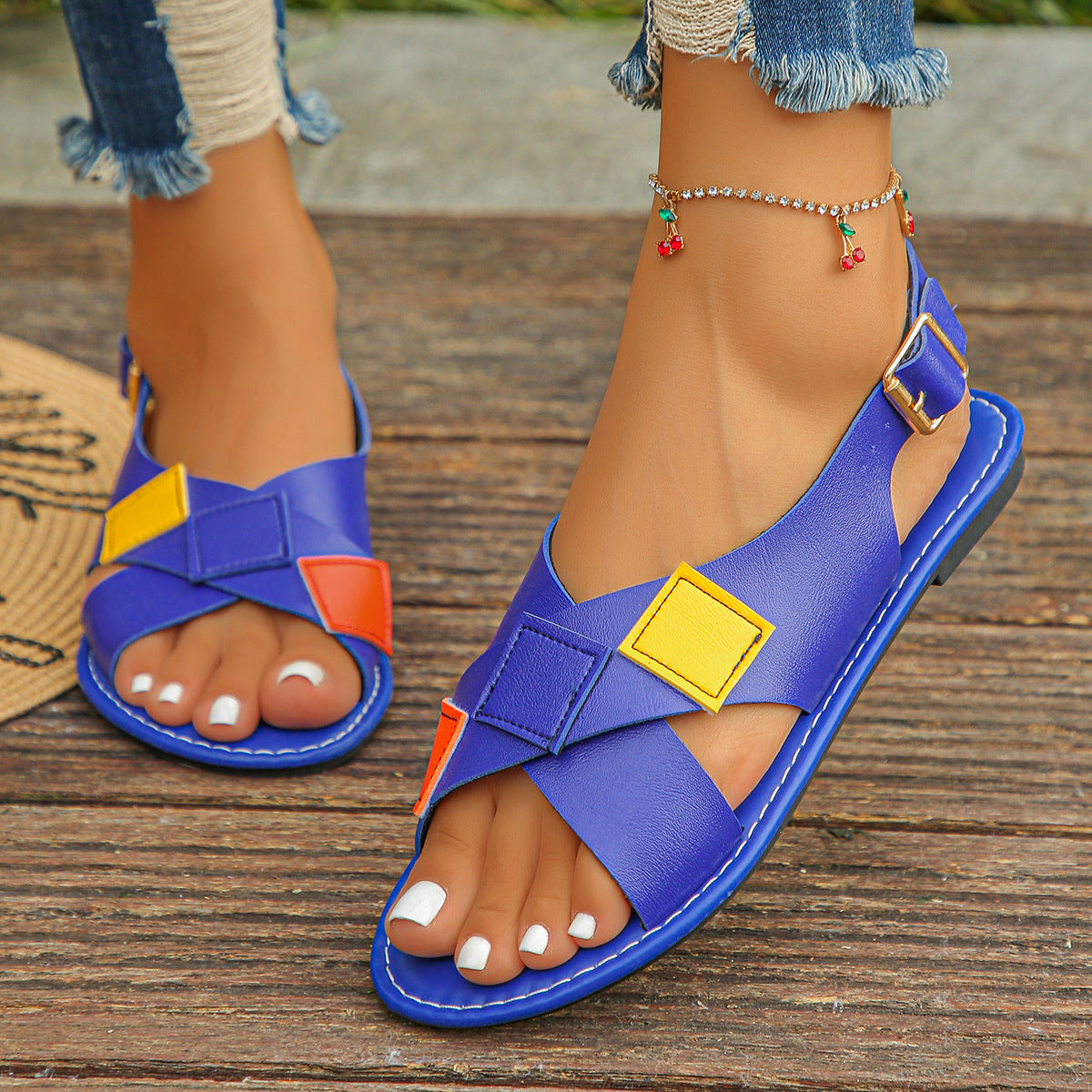 Chic Orthopedic Sandals with Unique Design