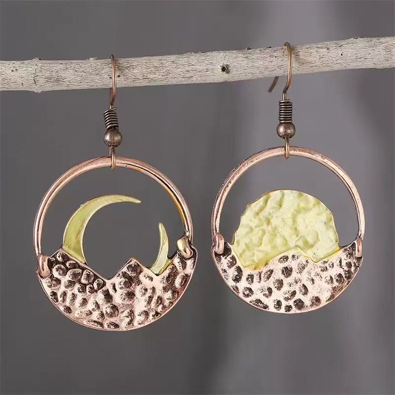 Stunning Earring for Daily Wear