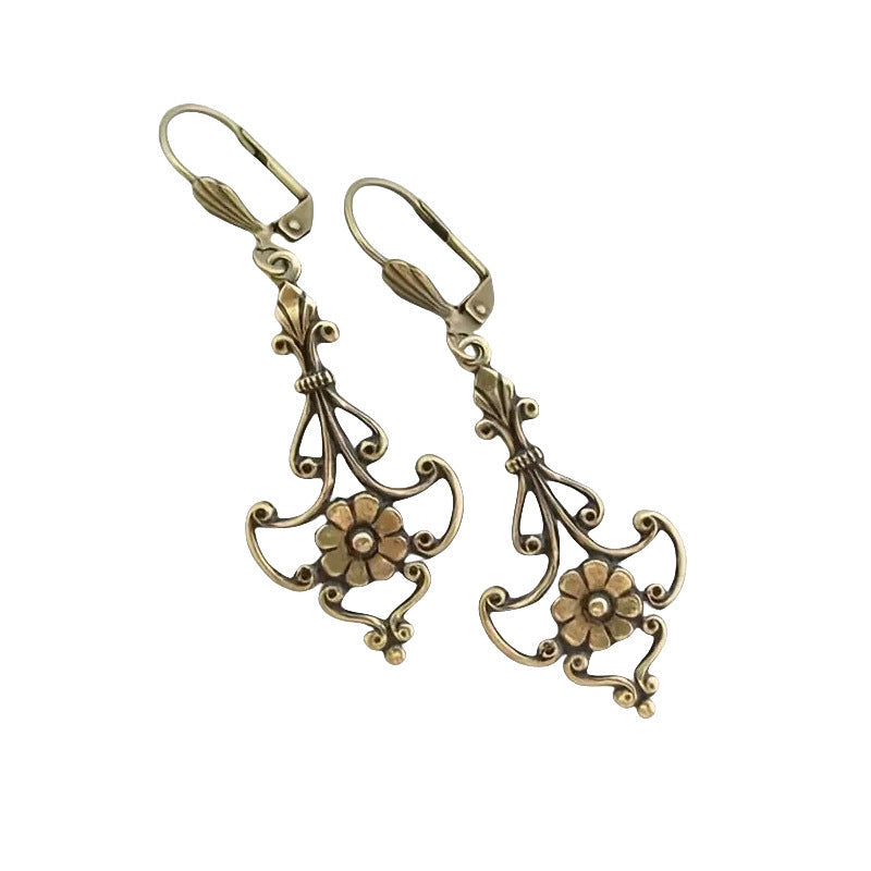 Charming Earring for Any Occasion