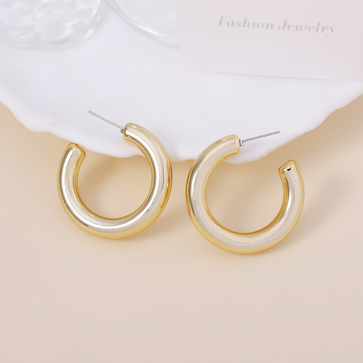 Beautiful Earring with Unique Style