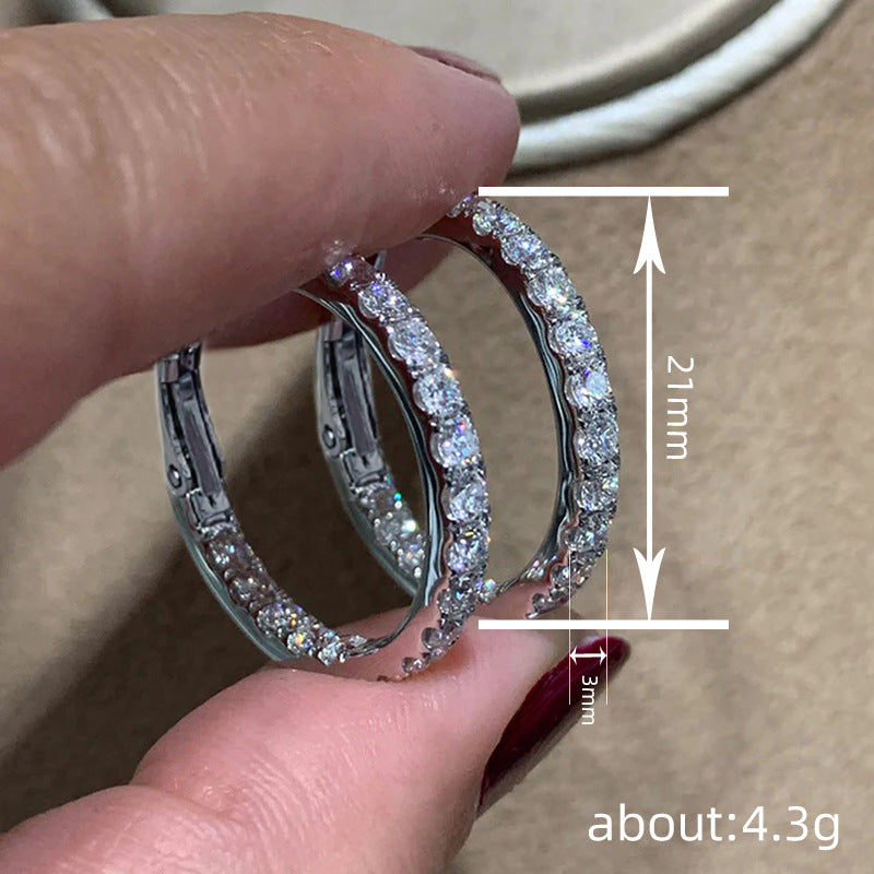 Beautiful Piece with Unique Style