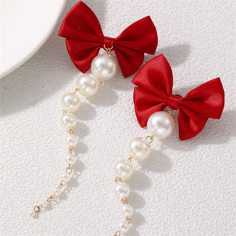 Classic Pearl Earring with Timeless Appeal