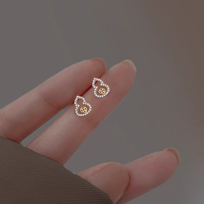 Romantic Earring for Special Moments