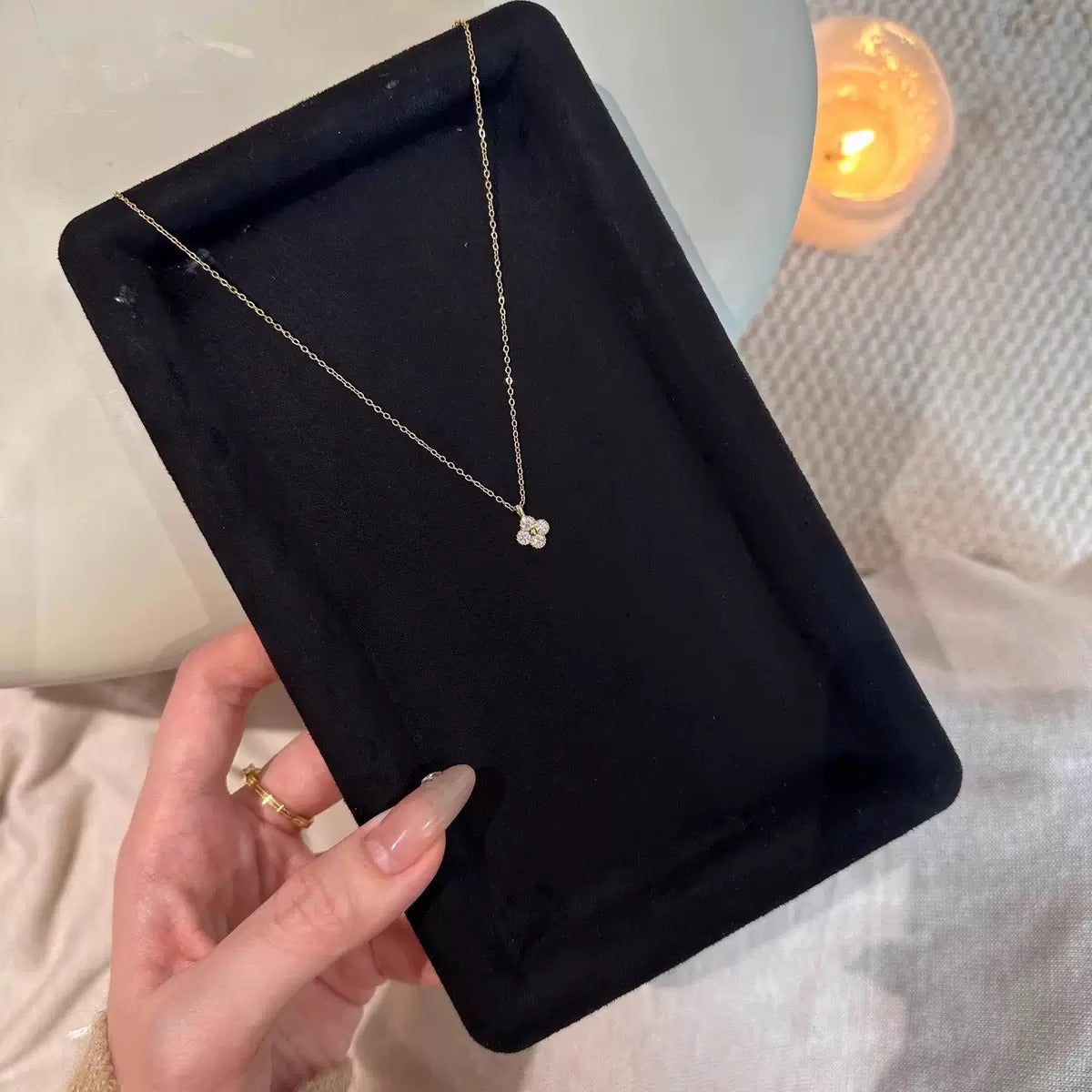 Stunning Necklace for Daily Wear