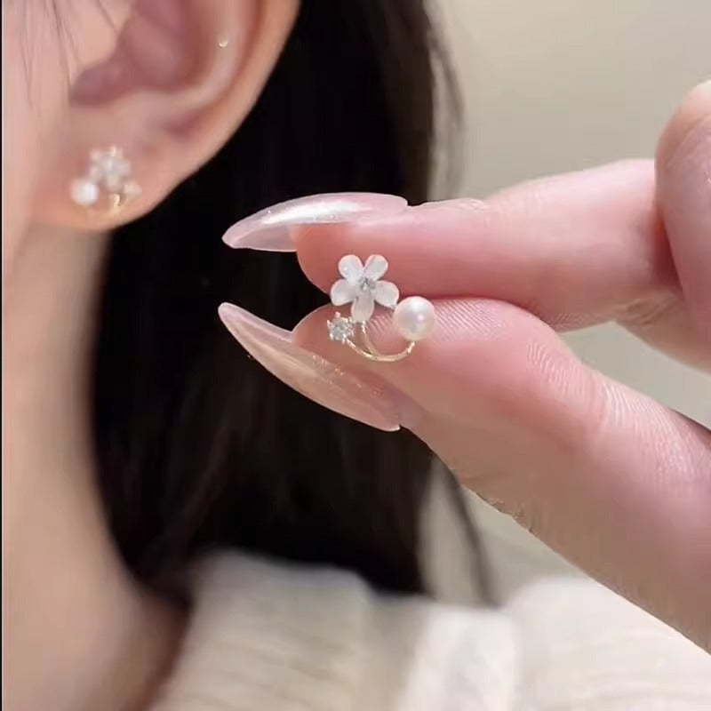 Classic Pearl Earring with Timeless Appeal