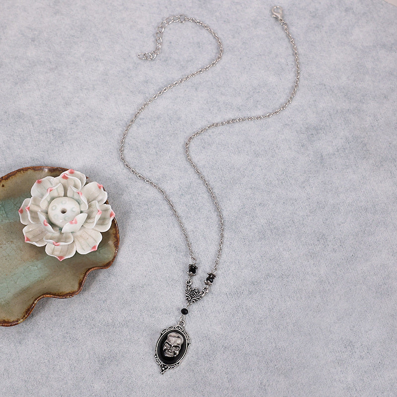 Stunning Necklace for Daily Wear