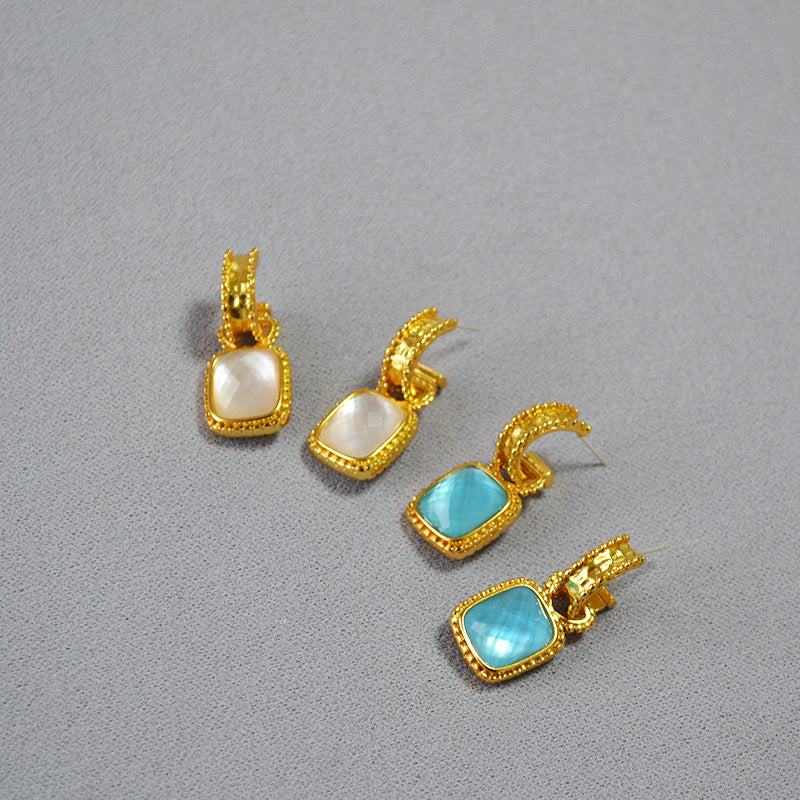 Beautiful Silver Earring with Unique Style