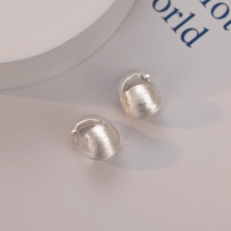Charming Piece for Any Occasion