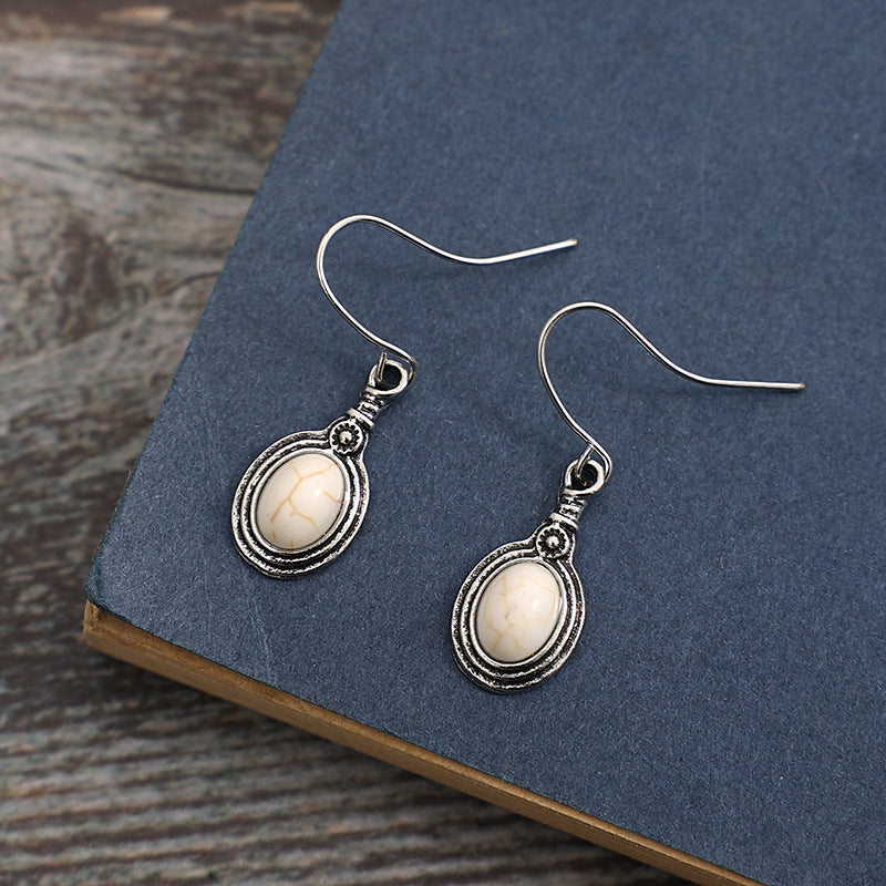 Classic Earring with Timeless Appeal