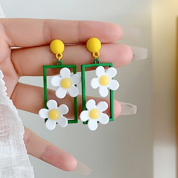 Classic Earring with Timeless Appeal