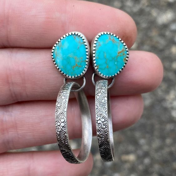 Classic Earring with Timeless Appeal