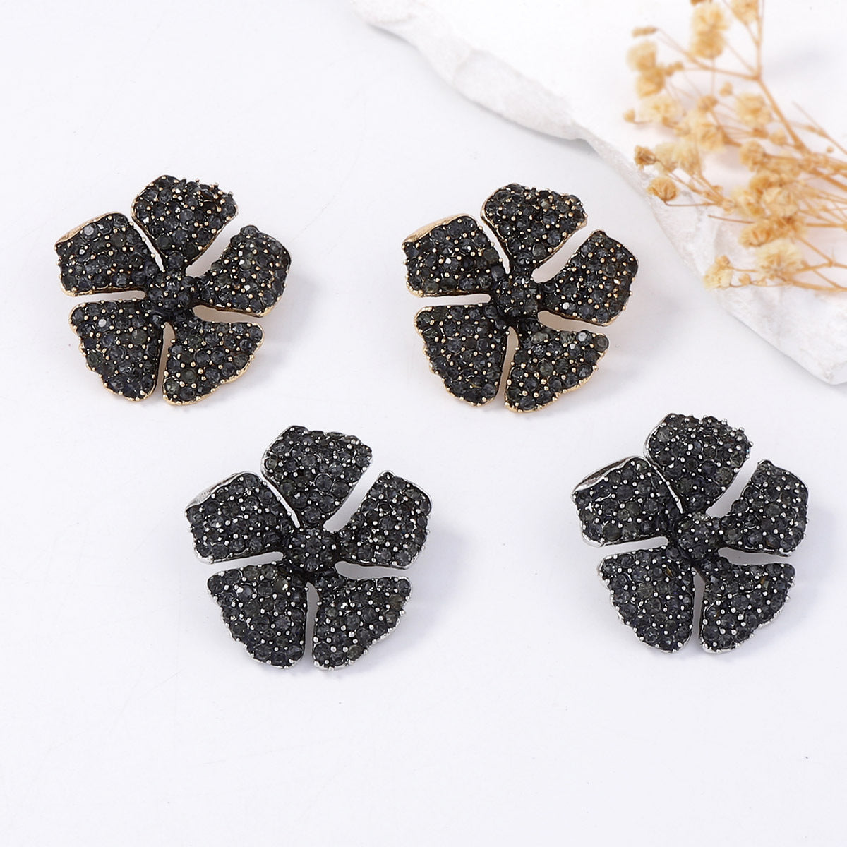 Elegant Piece for Every Occasion