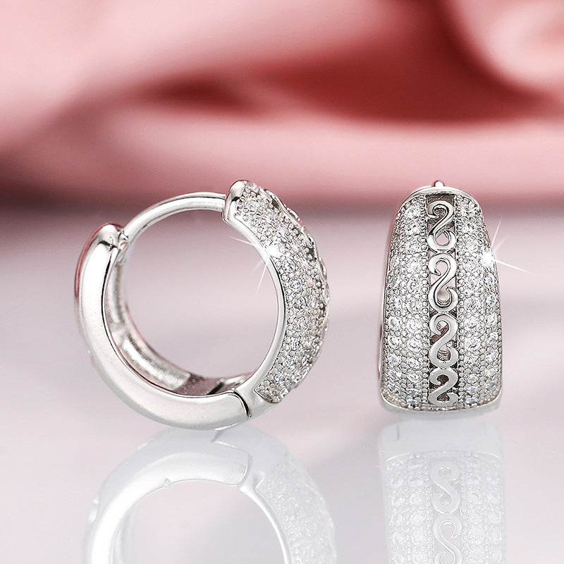 Elegant Earring for Every Occasion