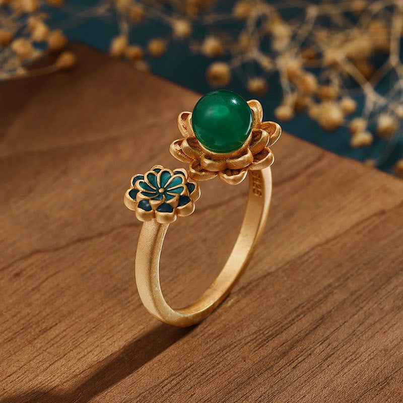 Romantic Gold Ring for Special Moments