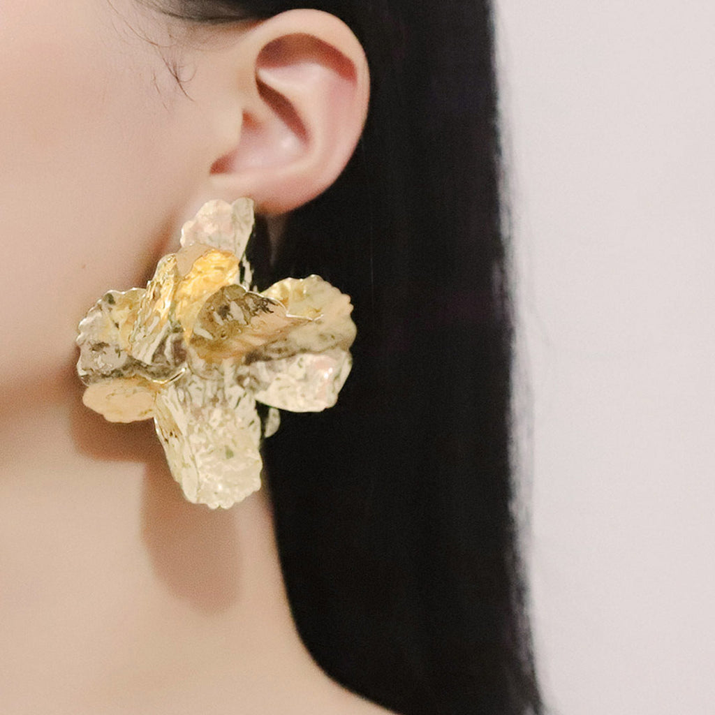 Romantic Earring for Special Moments