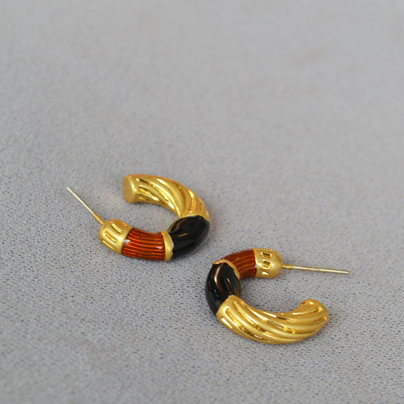 Delicate Artisan Gold Earring