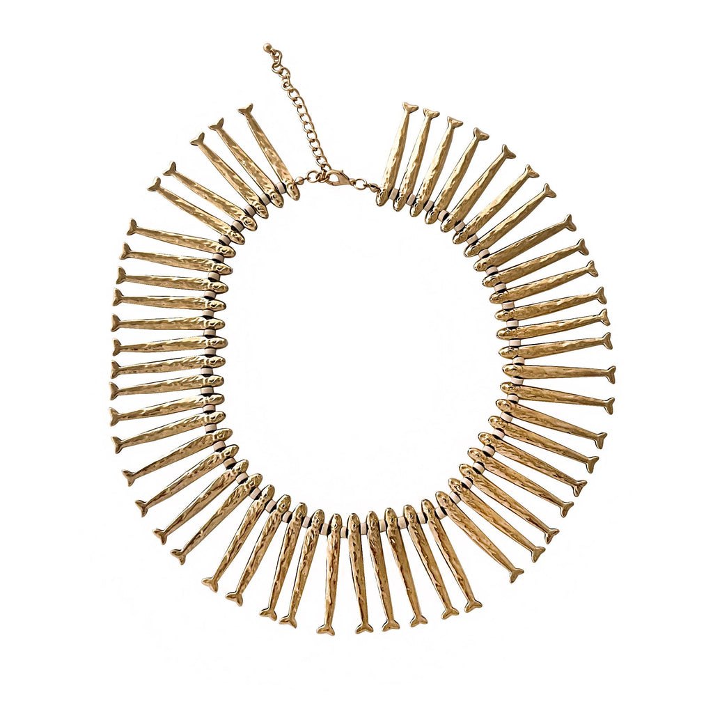 Classic Gold Necklace with Timeless Appeal