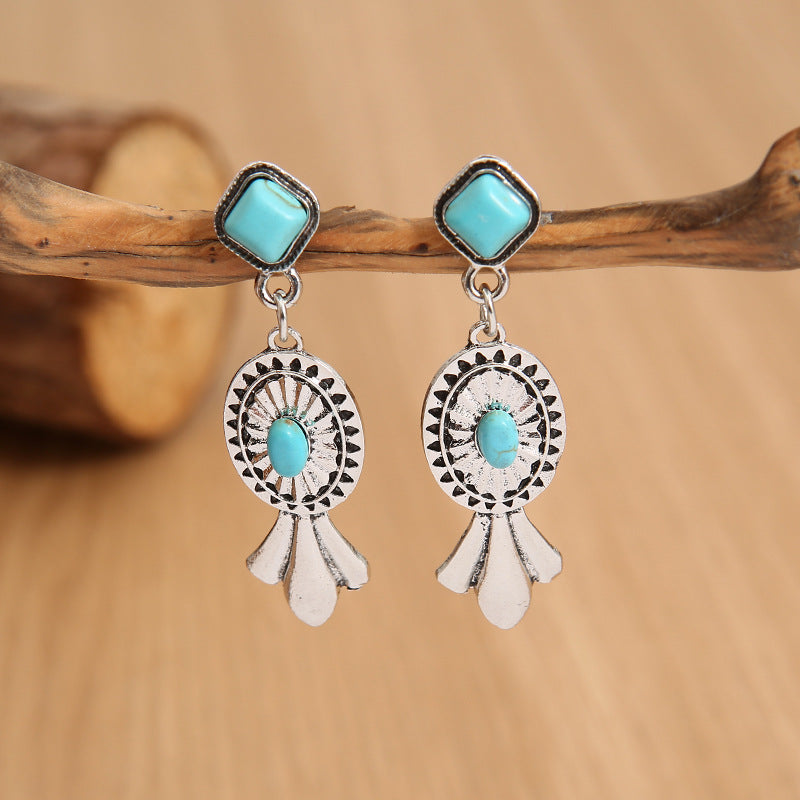 Romantic Earring for Special Moments