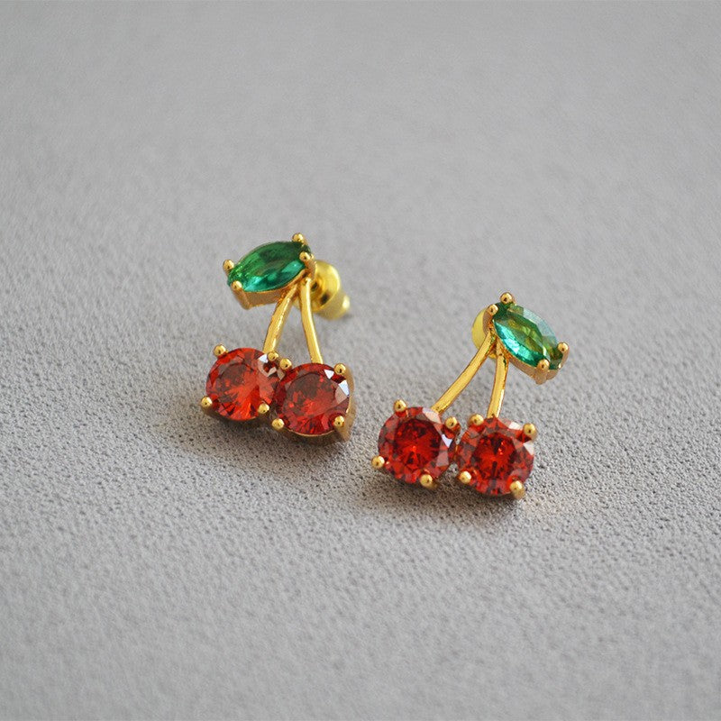 Elegant Gold Earring for Every Occasion