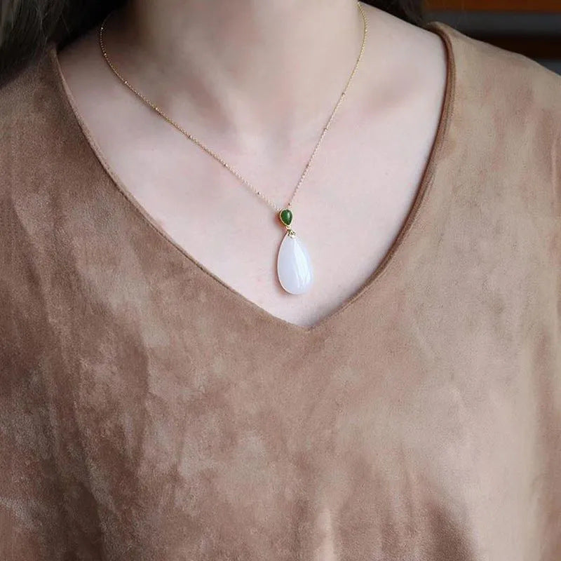 Classic Chain with Timeless Appeal