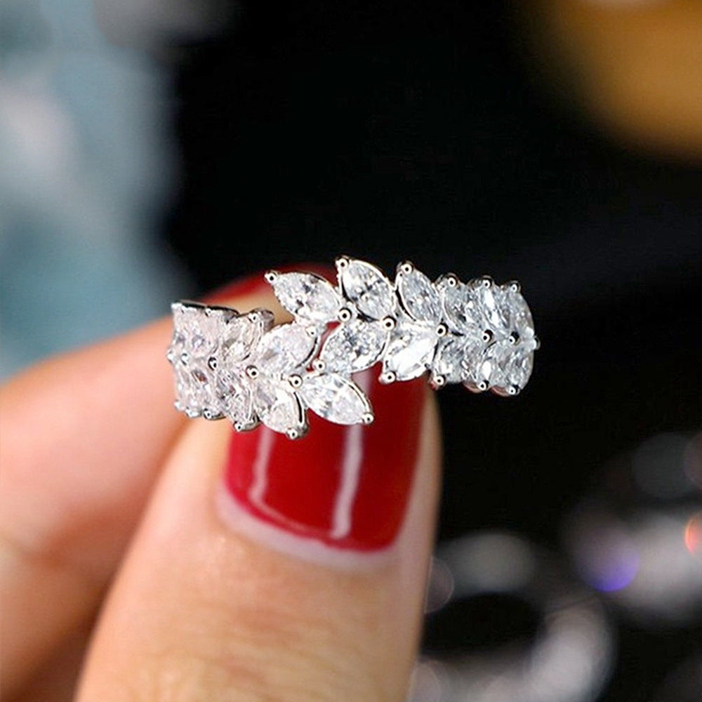Stunning Gold Ring for Daily Wear