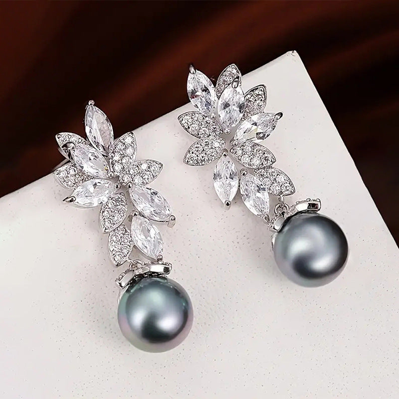 Stunning Pearl Earring for Daily Wear