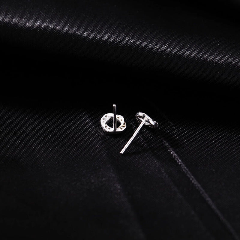 Romantic Earring for Special Moments