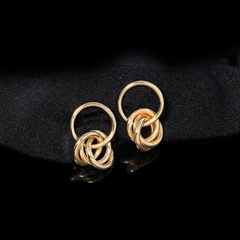 Stunning Earring for Daily Wear