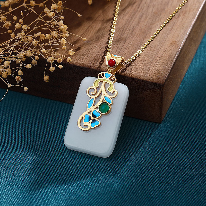 Stunning Necklace for Daily Wear