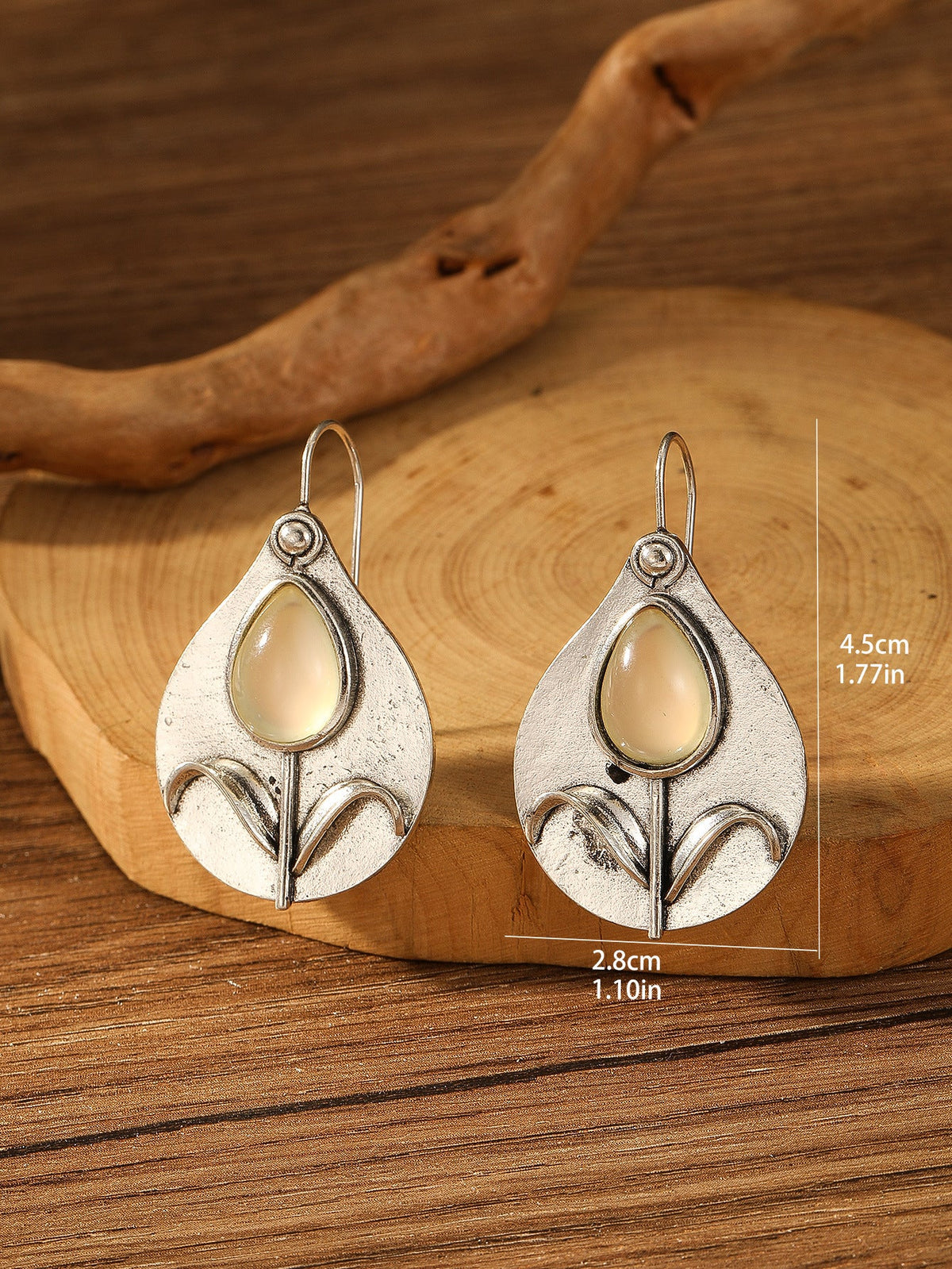 Elegant Earring for Every Occasion