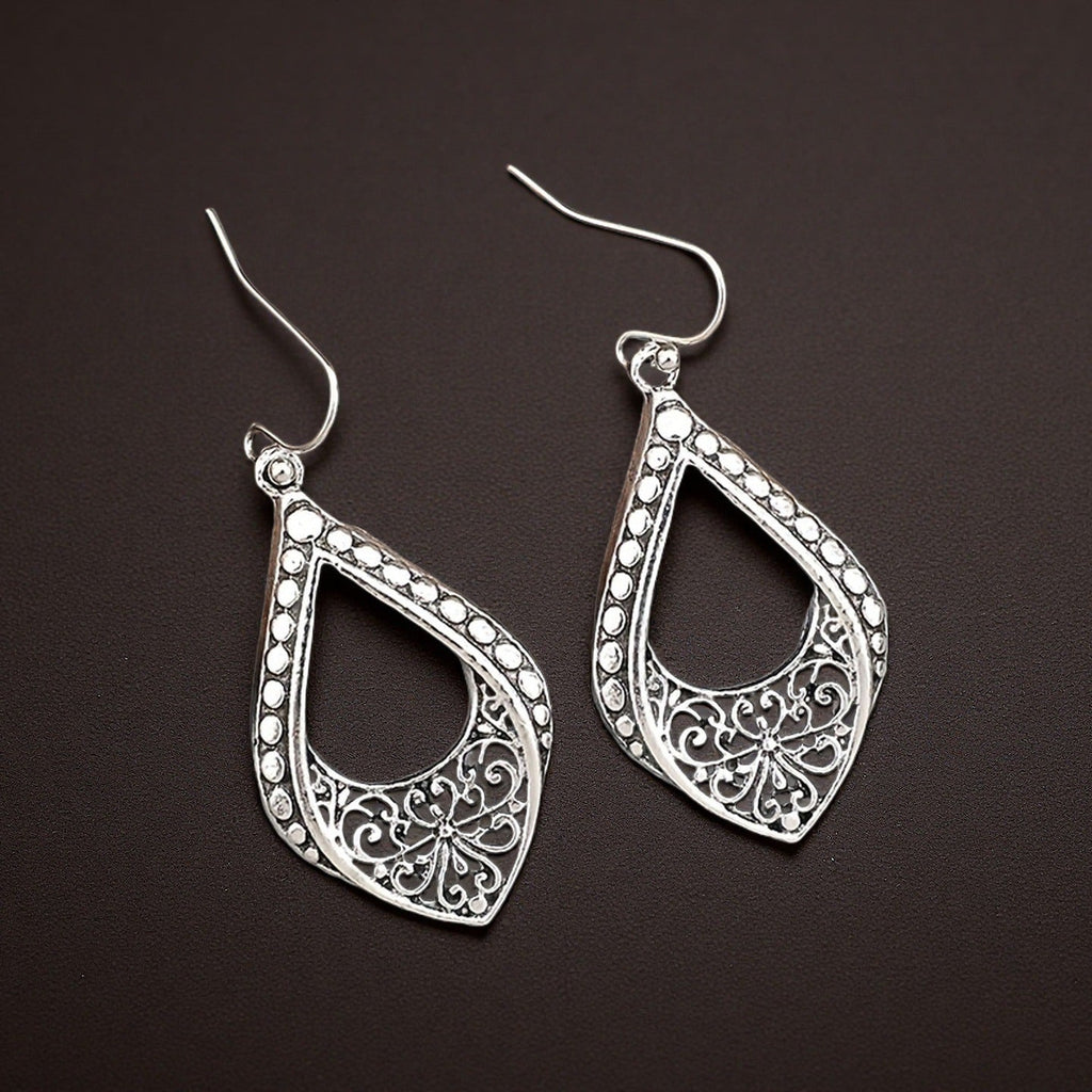 Classic Earring with Timeless Appeal