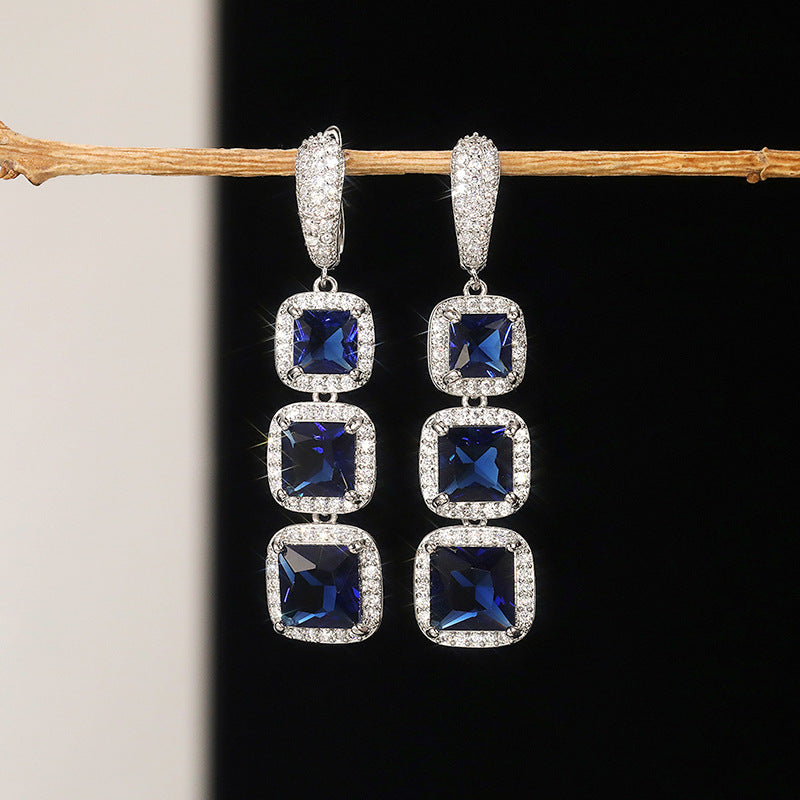 Elegant Earring for Every Occasion
