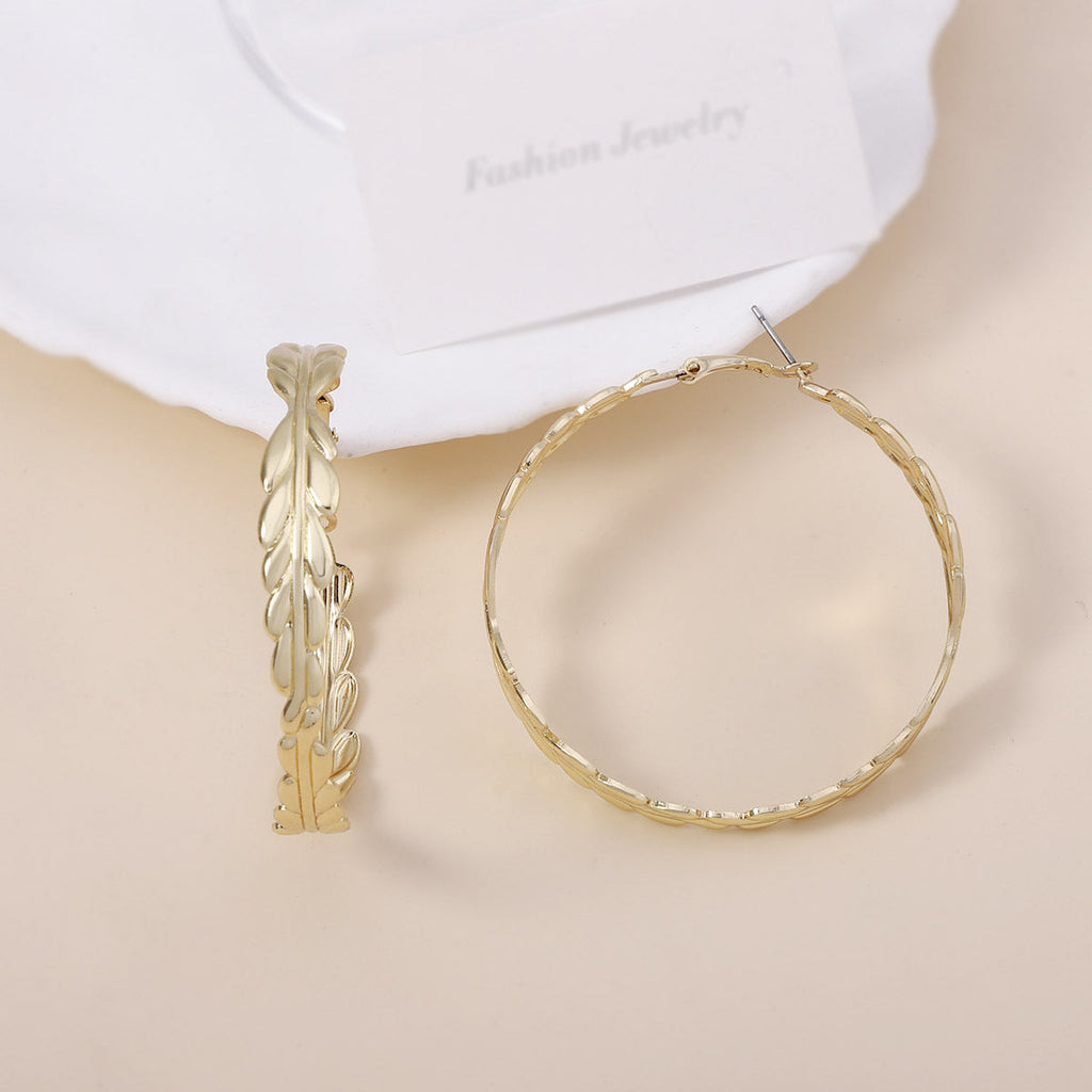 Delicate Artisan Gold Earring