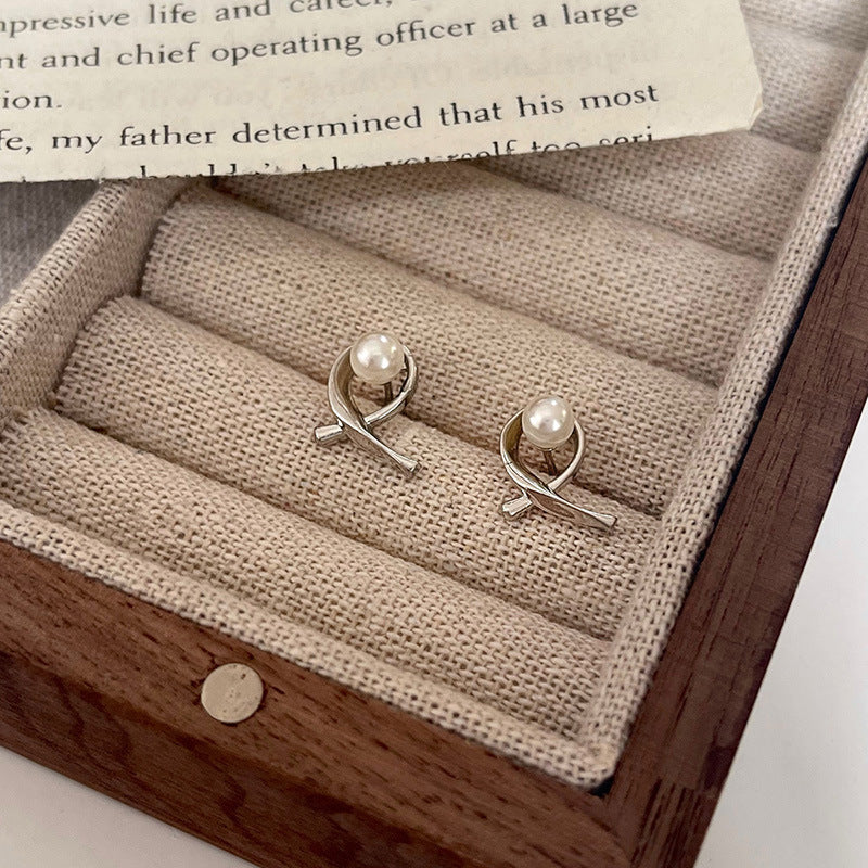Delicate Artisan Pearl Earring