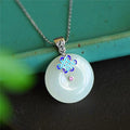 Classic Silver Necklace with Timeless Appeal