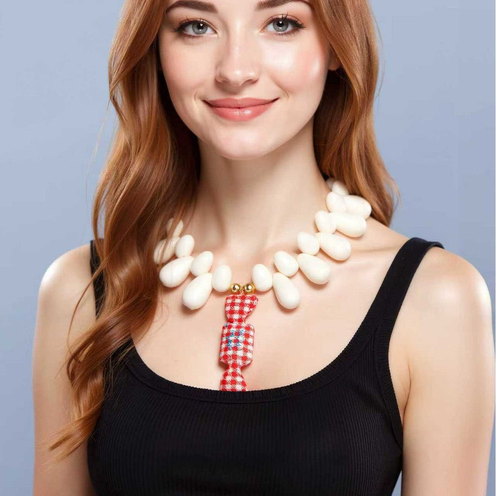 Charming Piece for Any Occasion
