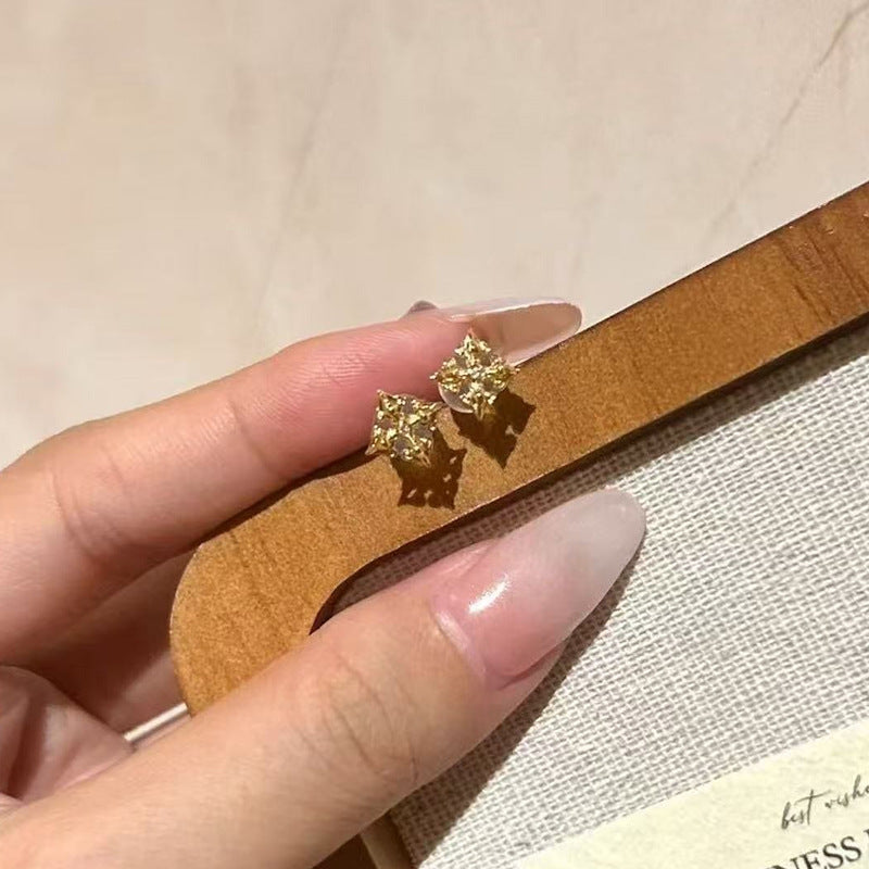 Stunning Piece for Daily Wear