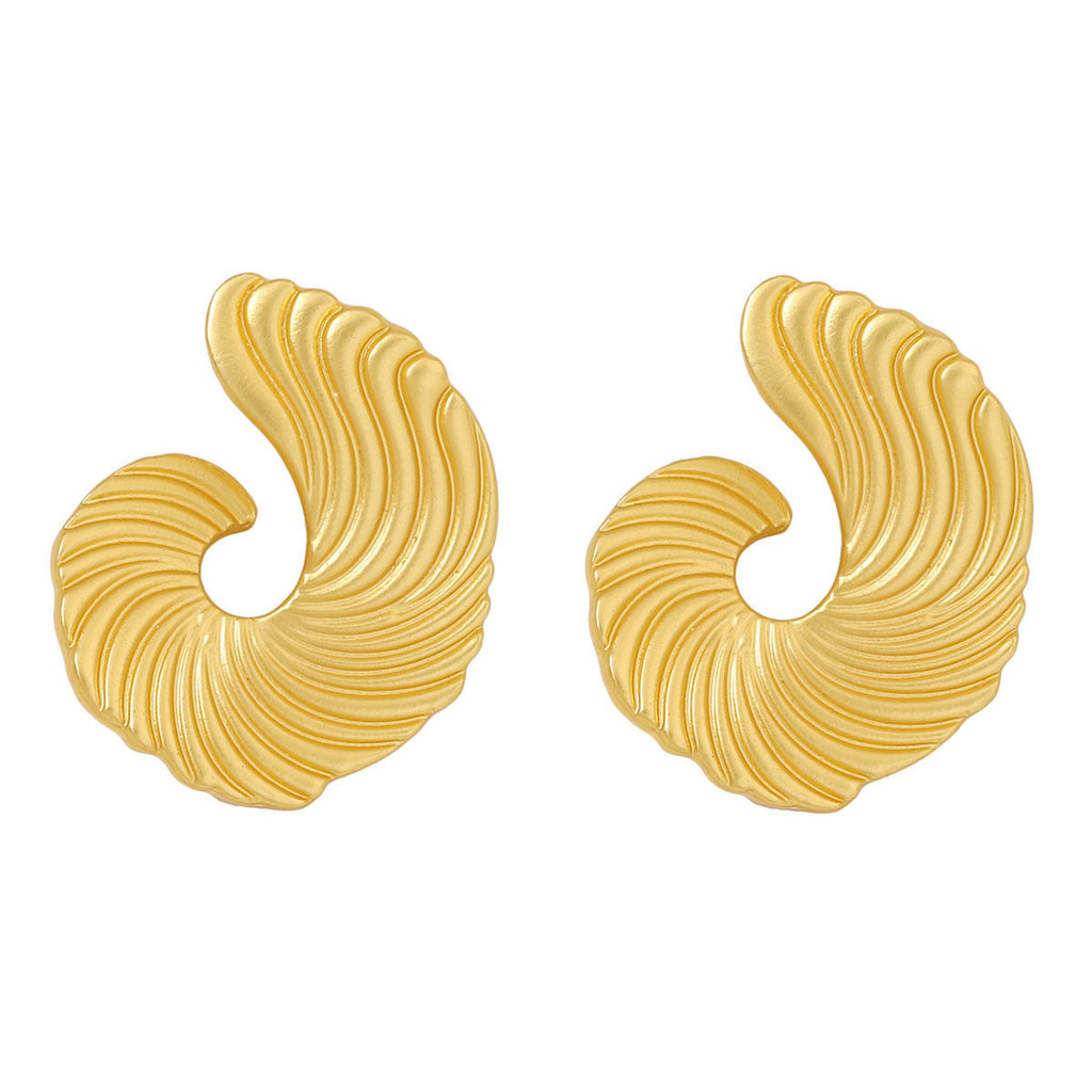 Classic Earring with Timeless Appeal