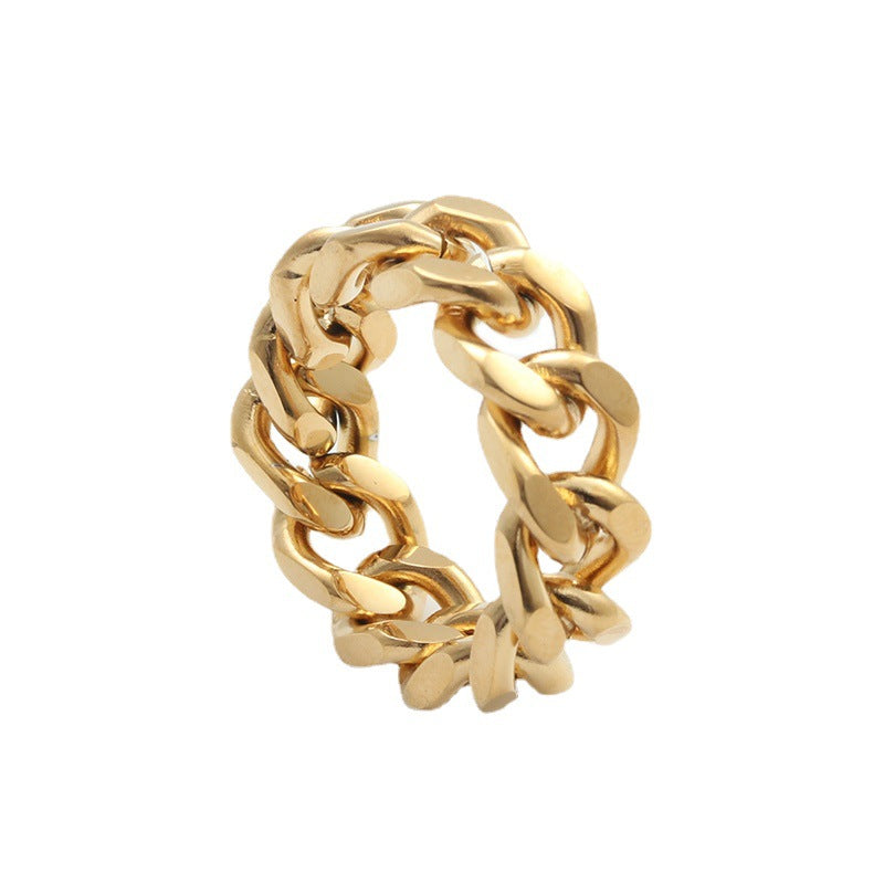 Classic Chain with Timeless Appeal