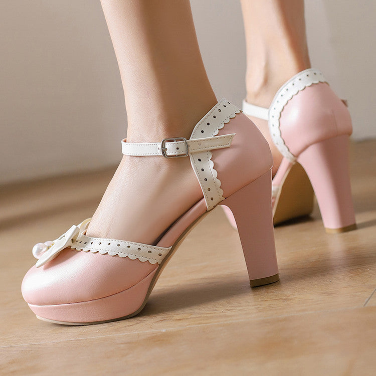 Chic Orthopedic Sandals with Unique Design
