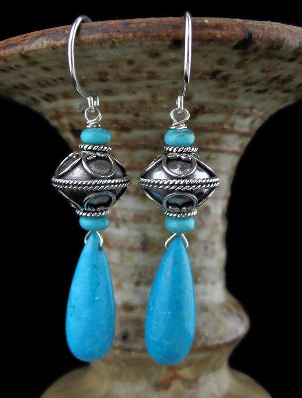 Stunning Earring for Daily Wear