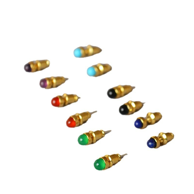 Classic Gold Earring with Timeless Appeal