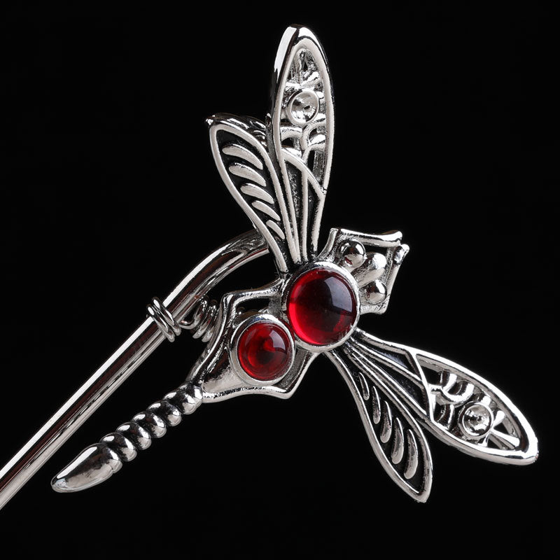 Charming Silver Piece for Any Occasion