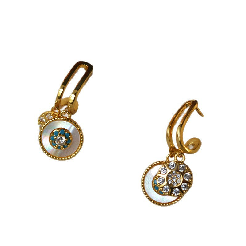 Romantic Silver Earring for Special Moments