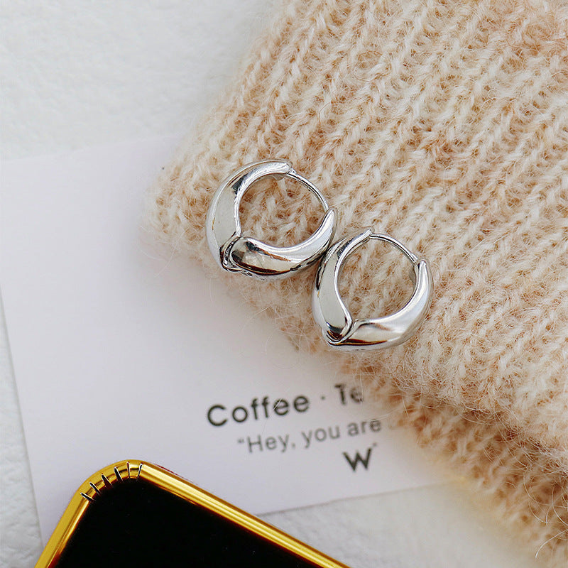 Classic Earring with Timeless Appeal