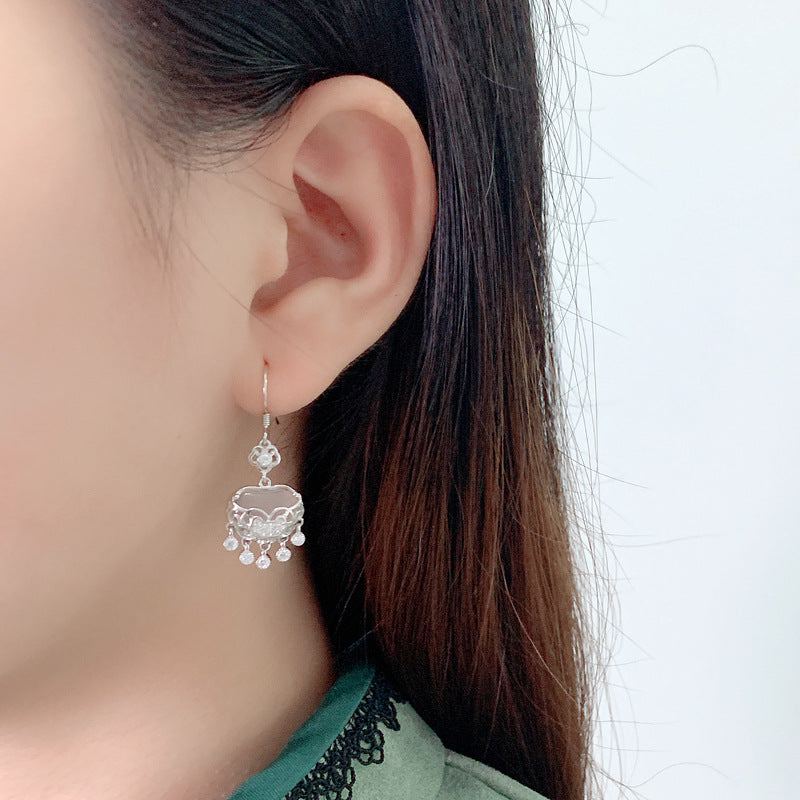 Stunning Gold Earring for Daily Wear